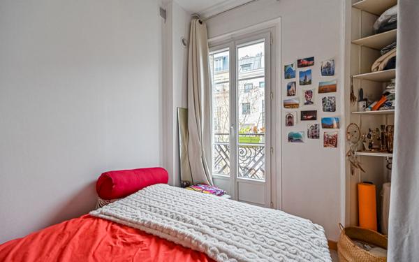 Appartement à vendre    2 pièces • 29 m2 Paris 19
