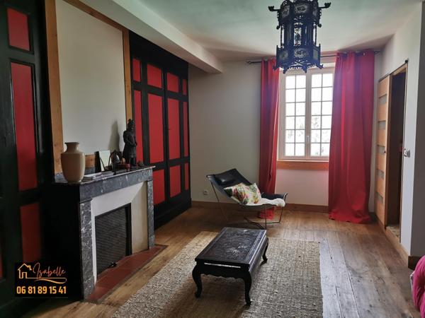 Propriété avec vue sur les Pyrénées : 2 belles maisons, piscine, jacuzzi, salle de sport; calme, campagne