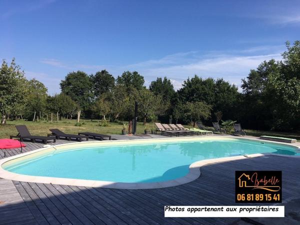 Propriété avec vue sur les Pyrénées : 2 belles maisons, piscine, jacuzzi, salle de sport; calme, campagne