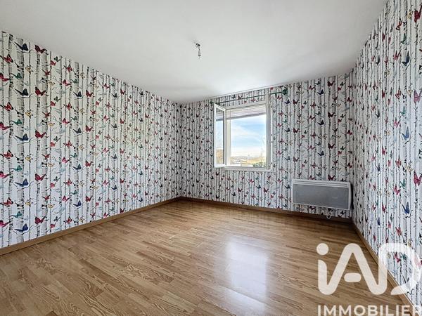 Maison à vendre 4 pièces 90 m² Saint-Yrieix-sur-Charente