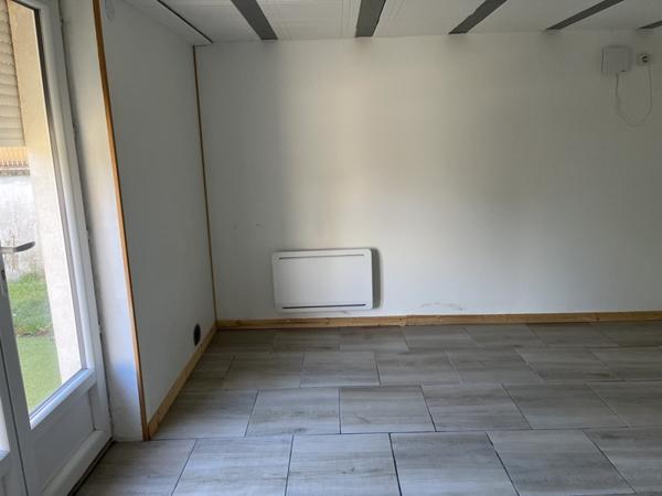 Maison à vendre 108 600 € Magnac-sur-Touvre 3 p 70 m² DPE D