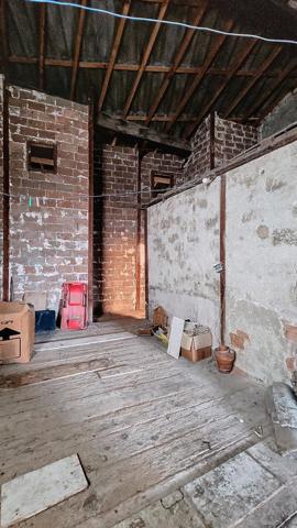 Grande maison à rénover dans le centre historique de Chabeuil