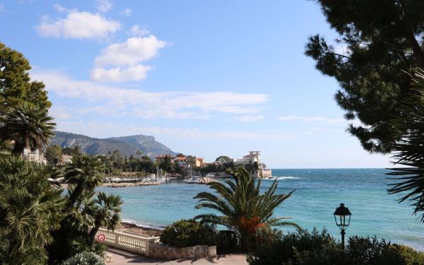 Appartement à vendre    5 pièces • 158 m2 Beaulieu-sur-Mer