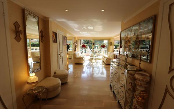 Appartement à vendre    5 pièces • 158 m2 Beaulieu-sur-Mer