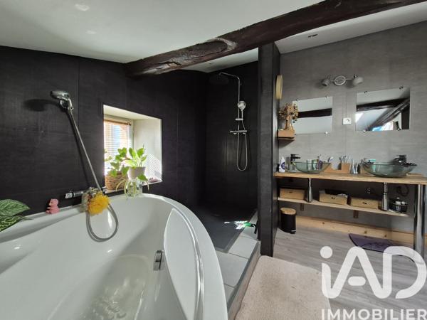 Maison à vendre 7 pièces 185 m² Bellevigny
