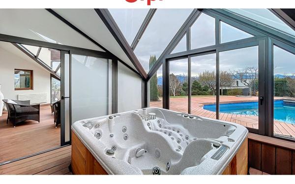 Maison à vendre    7 pièces • 308 m2 Vétraz-Monthoux