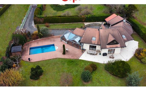 Maison à vendre    7 pièces • 308 m2 Vétraz-Monthoux