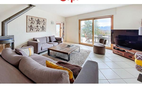 Maison à vendre    7 pièces • 308 m2 Vétraz-Monthoux