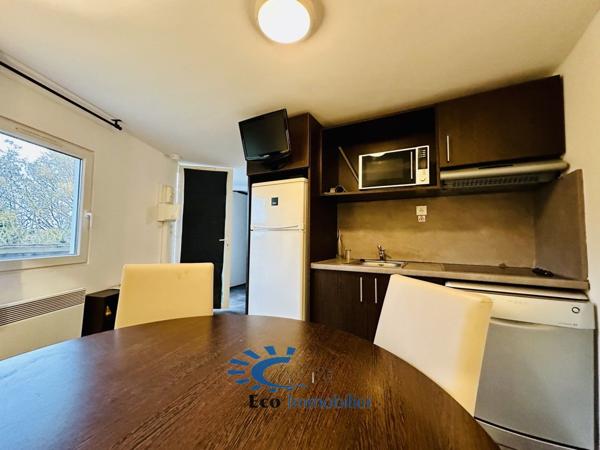 MARANS APPARTEMENT 2 CHAMBRES TERRASSE  Marans