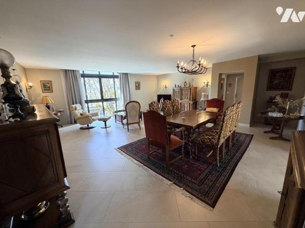 Vente BEAUNE Centre Historique appartement de 170 m² avec garage et cave