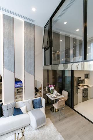 SOHO Bangkok Ratchada Condominiums loft modernes à 250 m du MRT Ratchadaphisek