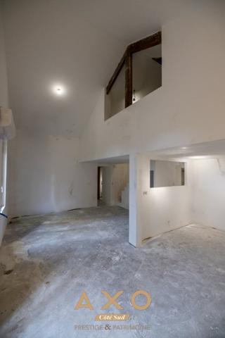 AIX-EN-PROVENCE - PROCHE LA TORSE - MAISON DE VILLE- T4 - PISCINABLE - GARAGE - 895 000€