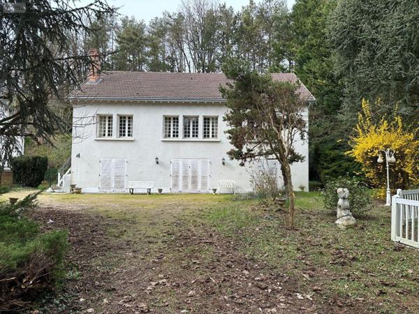 Maison à vendre à Montrichard-Val-de-Cher dans le Loir-et-Cher (41400), ref : 12101/1263   
CENTRE BOURG