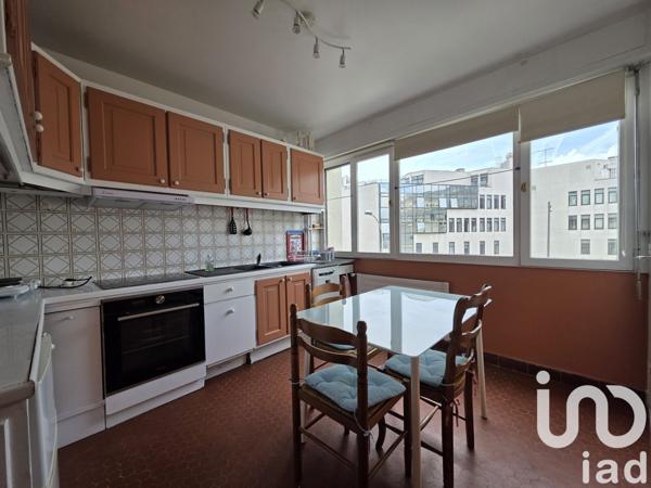 Appartement 3 pièces de 72 m² à Créteil (94000)