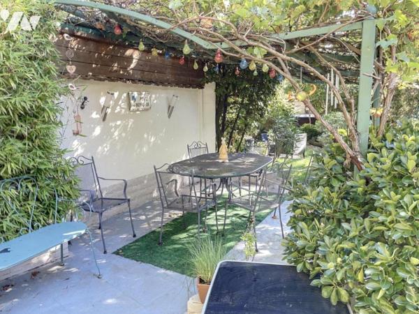 CURIS AU MONT D'OR maison ancienne 172 m² 487m² terrain