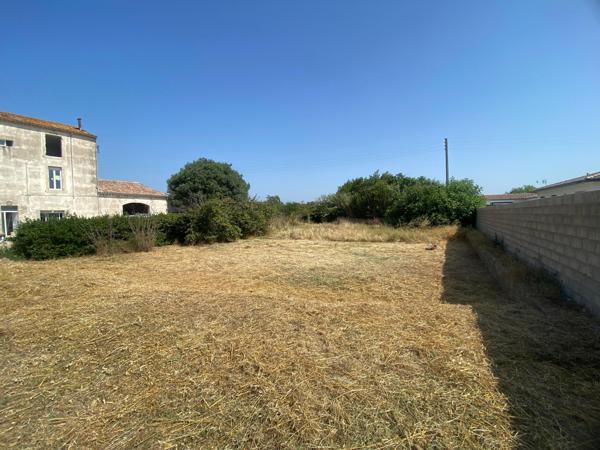 DERNIÈRE CHANCE- TERRAIN 431m² - HORS LOTISSEMENT - CALME
