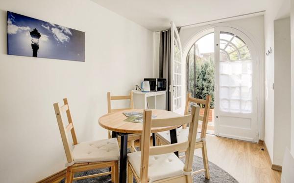 Maison à vendre    9 pièces •  Saint-Aignan