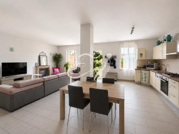 Maison avec piscine + studio indépendant