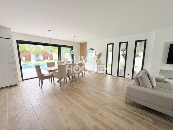 Maison moderne à vendre à Cadaujac - 5 pièces, 122 m², terrain 1000 m²
