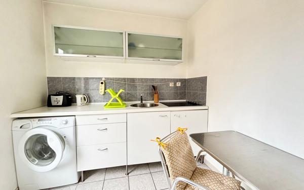 Appartement à vendre    1 pièce • 28 m2 Lyon 3