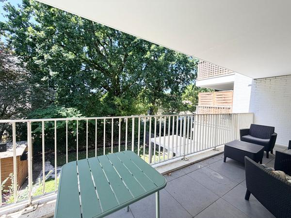 PESSAC - Limite Talence - Appartement - 47m2 - 1 chambre - Terrasse 15m2 - Parking en sous-sol