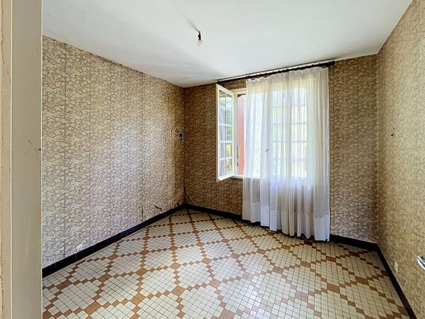 Maison 4 chambres avec joli jardin sans vis-à-vis centre Prayssac