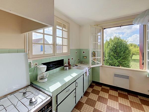 Maison 4 chambres avec joli jardin sans vis-à-vis centre Prayssac
