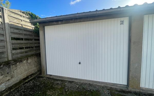 Stationnement à louer    Le Mans