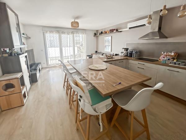 Appartement Marignane avec grand balcon - 2 chambres