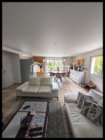 Maison 194m2 dont un appartement de 60 m² indépendant -Vie de plain pied -Jardin clos-garage-Terrasse