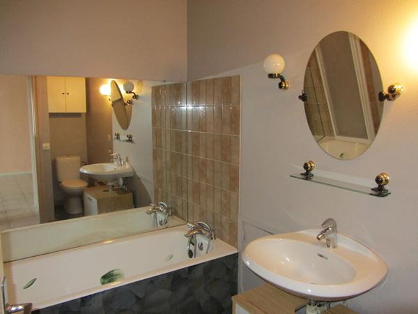 Appartement * 2 Pièces * 39 M² * 19200 Ussel * 450  € * 115  € * 565  €