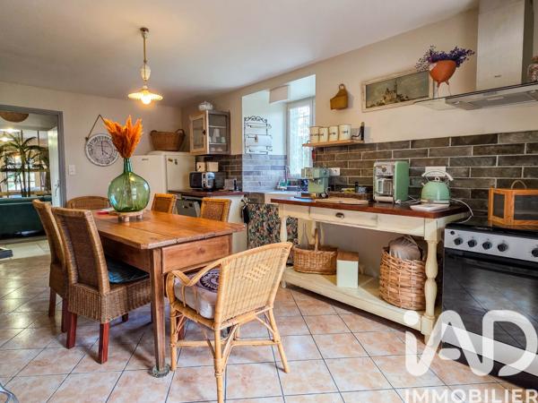 Maison à vendre 9 pièces 225 m² Argences en Aubrac