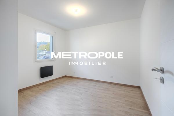 Maison 4 pièce(s) 3 chambre(s) 86 m²