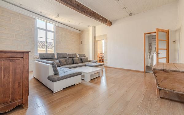 Maison à vendre    5 pièces •  Aubais