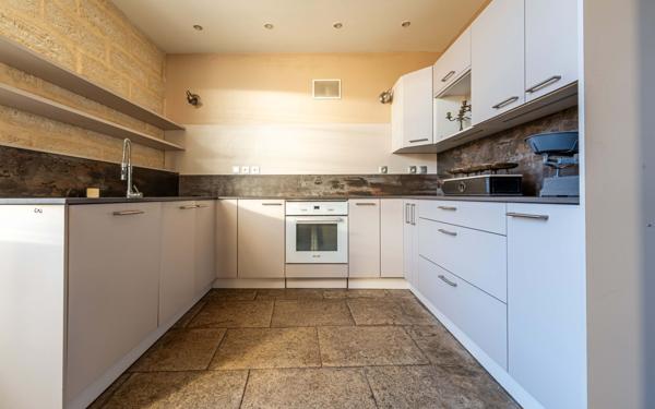 Maison à vendre    5 pièces •  Aubais