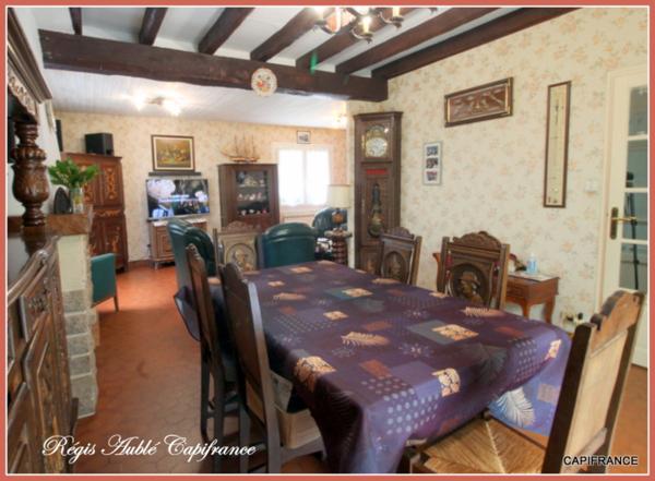 A vendre à la MEZIERE (35) Maison de plain-pied dans un parc Floral.