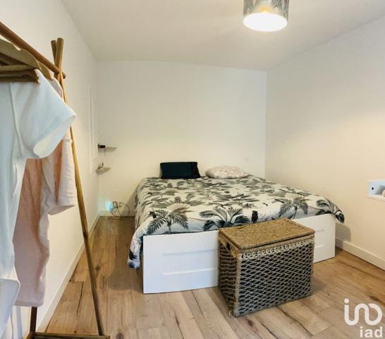 Maison 3 pièces de 111 m² à Charmes-sur-Rhône (07800)