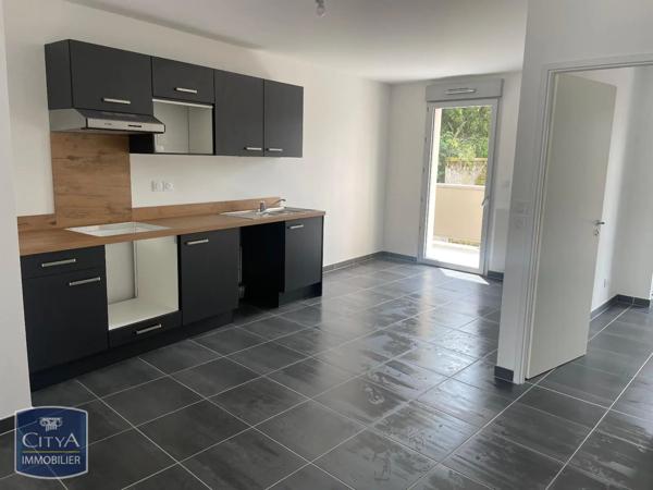 Appartement à louer 3 pièces 106.17m² Joué-lès-Tours (37300)