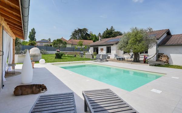 GREZIEU LA VARENNE, BELLE MAISON DE PLAIN PIED DE 160 M2 HABITABLES POSSIBILITE DEPENDANCE DE 40 M2 SUPPLEMENT