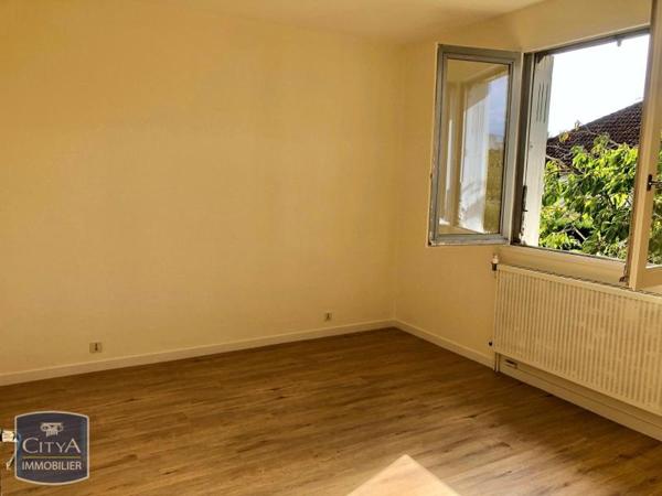 Maison à louer 4 pièces 71.78m² Bourges (18000)