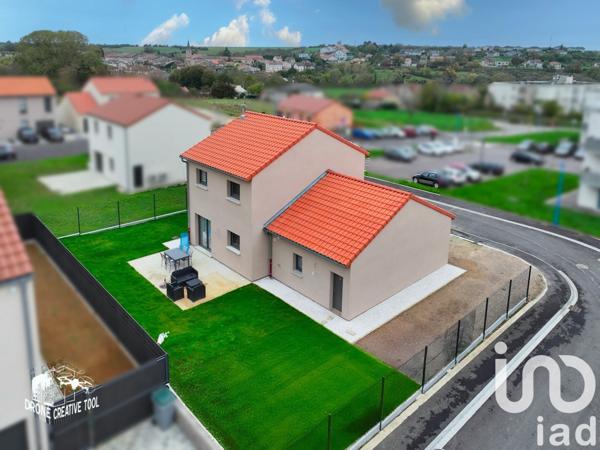 Maison traditionnelle 5 pièces de 90 m² à Hatrize (54800)