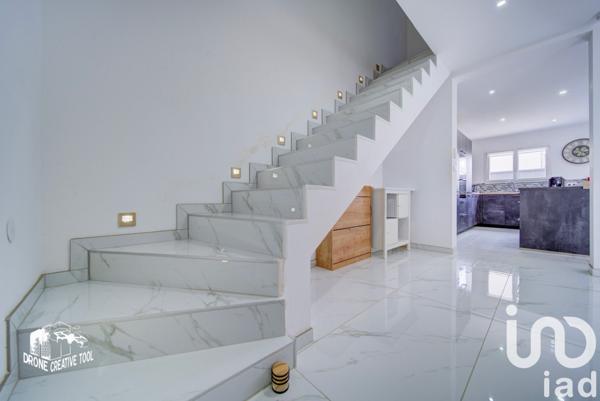 Maison traditionnelle 5 pièces de 90 m² à Hatrize (54800)