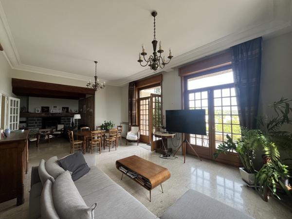 MAISON INDIVIDUELLE 250m² sur Terrain arboré 1300m²