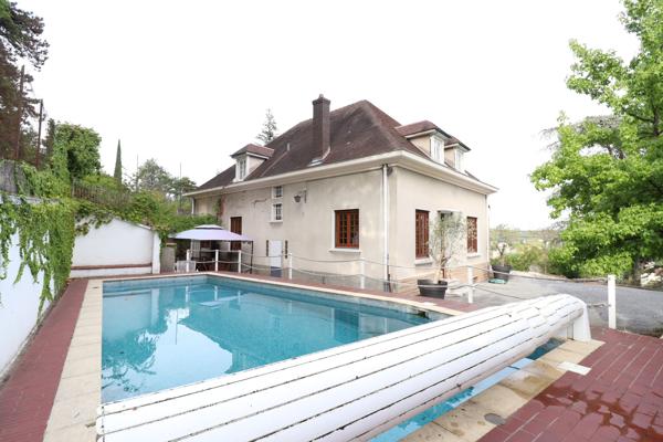 MAISON INDIVIDUELLE 250m² sur Terrain arboré 1300m²