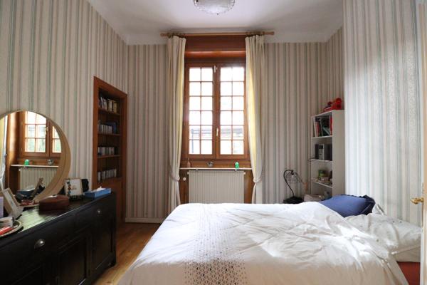 MAISON INDIVIDUELLE 250m² sur Terrain arboré 1300m²