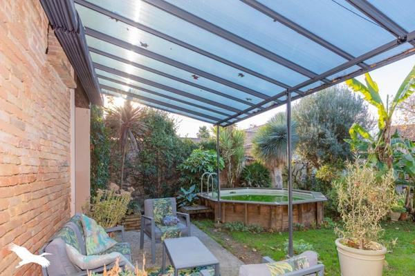 Maison à vendre |  L'Isle-Jourdain |  6 pièces | 194 m²