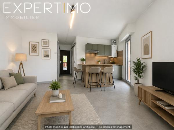 EXCLUSIVITE MANDELIEU-LA-NAPOULE – CAPITOU | 2 PIÈCES DE 30,02 M² AVEC TERRASSE DE 20 M² CAVE ET PARKING Emmanuelle RAMOS vous propose en exclusivité ce 2 pièces de 30,02 m² Loi Carrez, situé dans le secteur recherché de Capitou à Mandelieu-la-Napoule, au sein d’une résidence avec gardien et piscine.