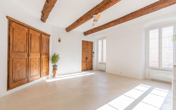 Appartement à vendre    4 pièces •  Pertuis