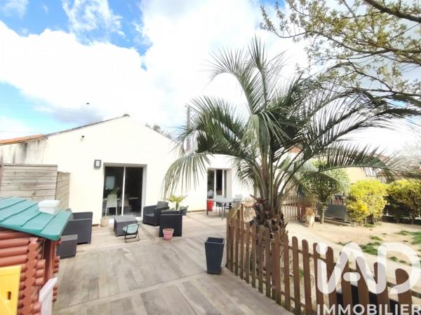 Maison à vendre 6 pièces 110 m² Le Poiré-sur-Vie