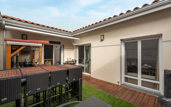 Maison à vendre    4 pièces •  Biscarrosse